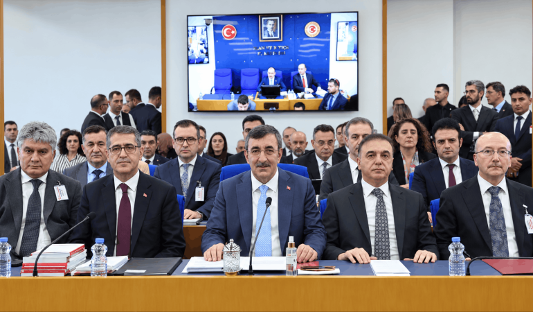 Cevdet Yılmaz, 2027 Yılı Bütçesini TBMM’ye Sundu