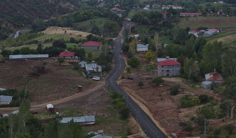 Bingöl’de 7,5 Kilometrelik Yol Asfaltlandı!