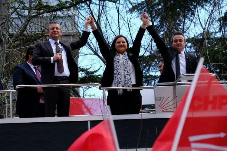 chp-de-dem-parti-krizi-burcu-koksal-in-aciklamasi-tartisma-yaratti-1709798793-686-x750