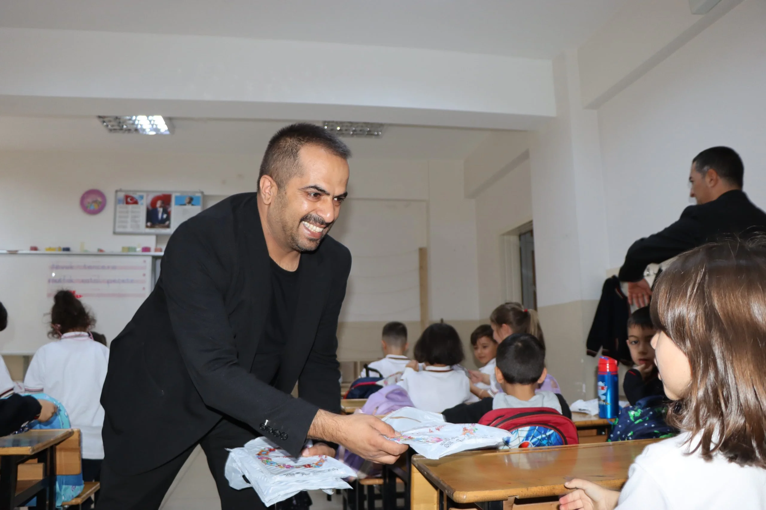 a0837d85-9236-43c1-8bf7-f942f0356f7f