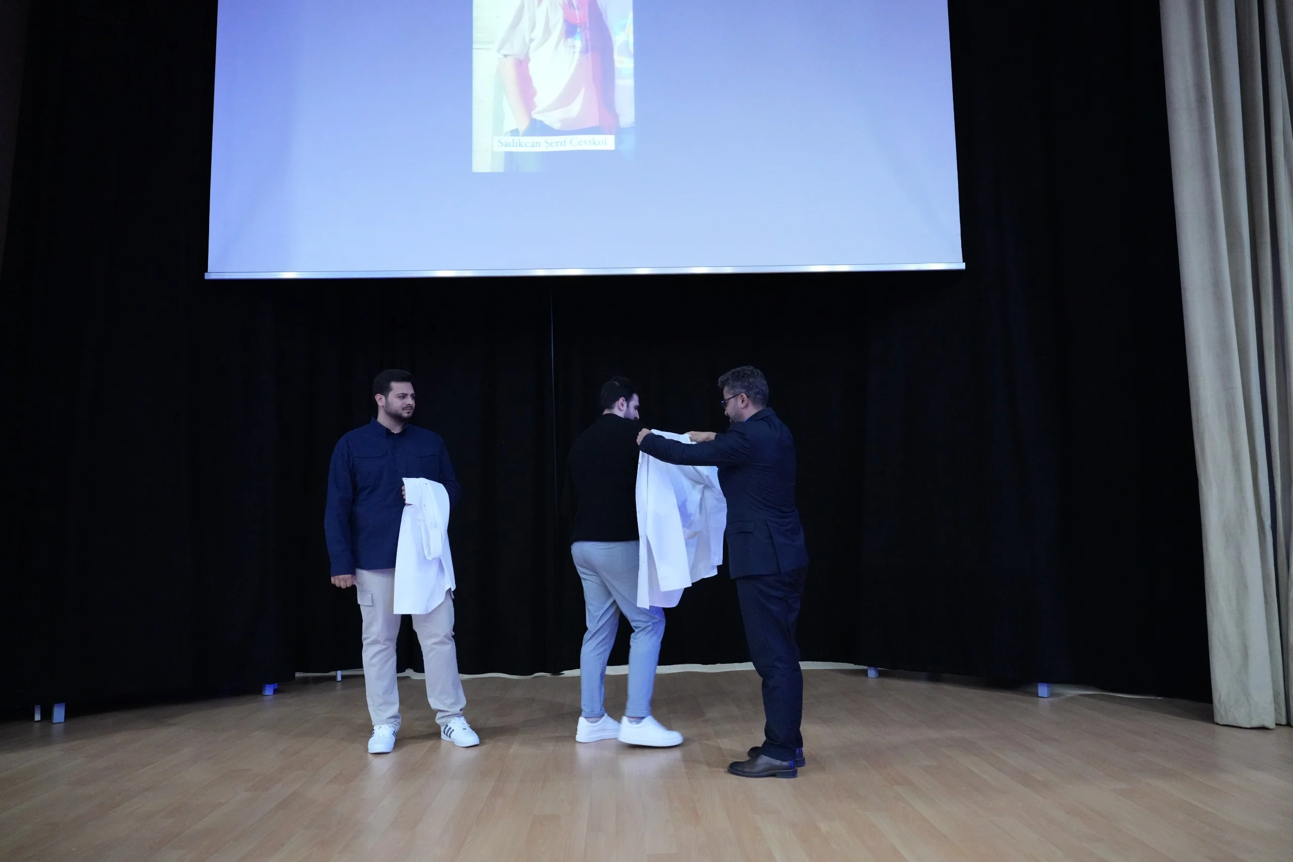 WhatsApp Image 2024-11-18 at 17.44.25 (12)