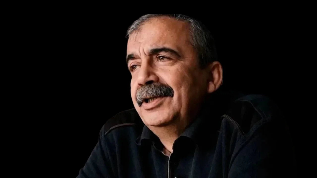 SIRRI SÜREYA ÖNDER FOTO-2