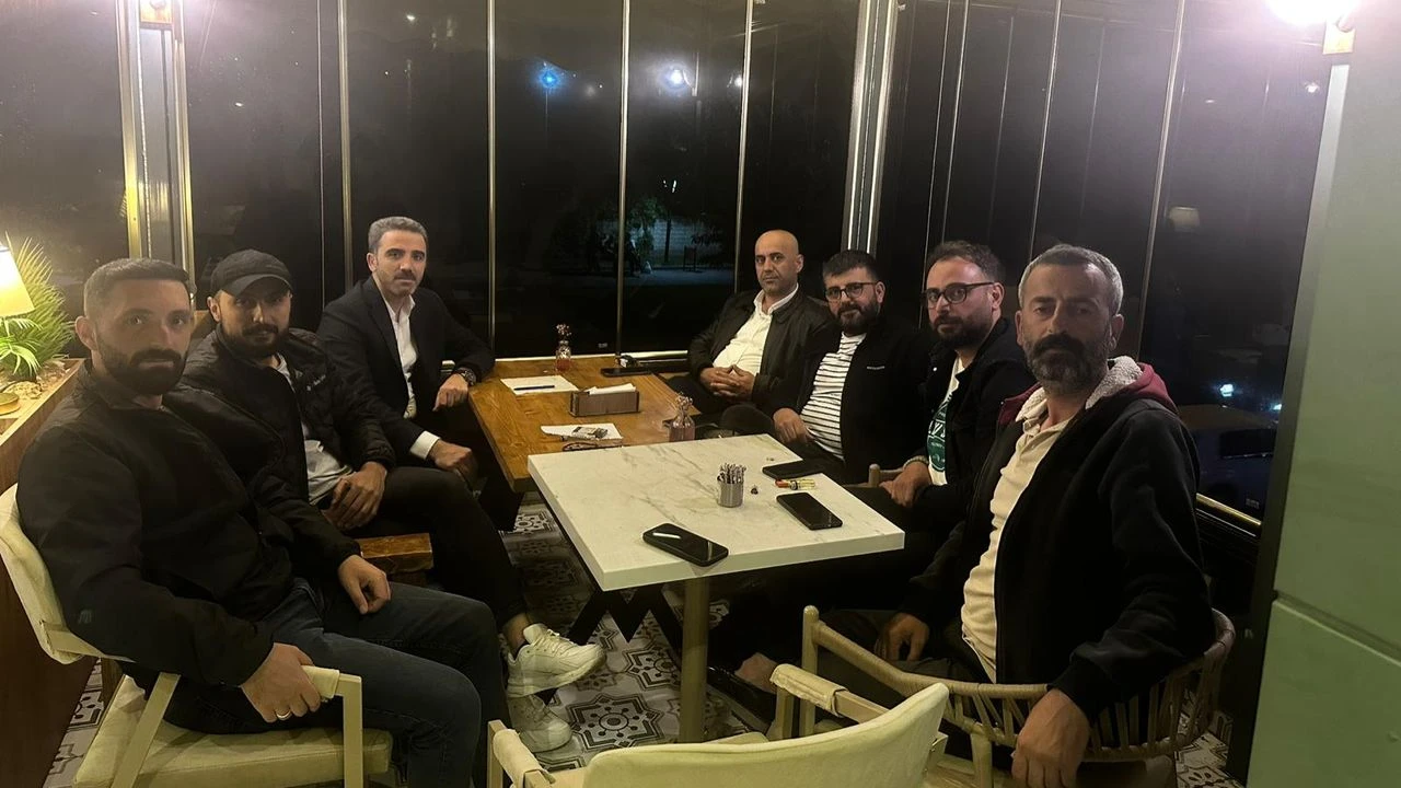 whatsapp-image-2025-05-13-at-224505