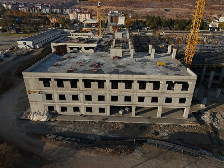 cb4f2f68-3cec5f6d-b2cd-4774-a9a4-d19a55fbb510