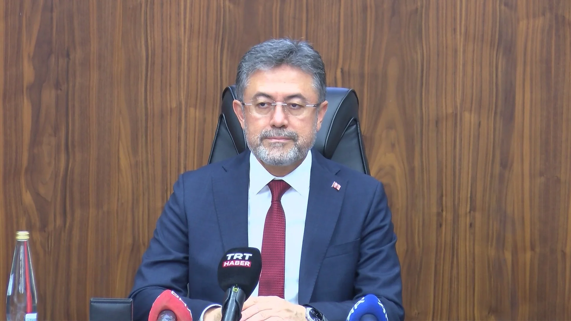 01054.MTS_snapshot_00.30.265