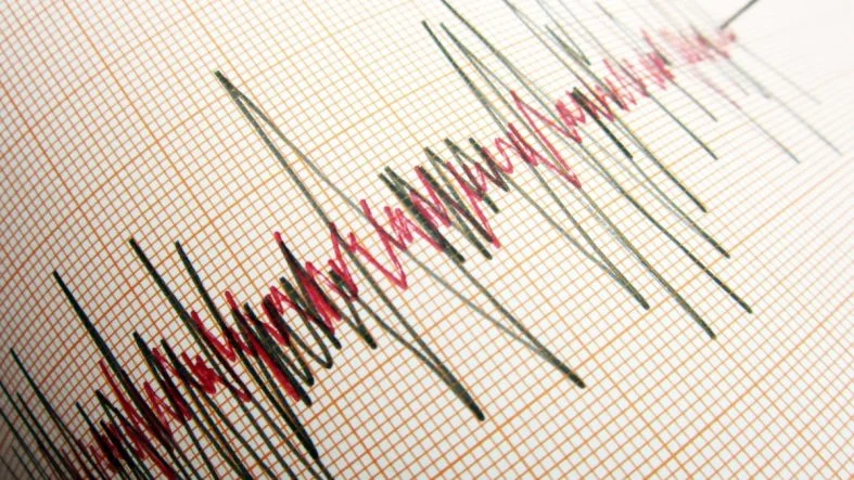 Balıkesir'de 4.9 büyüklüğünde deprem