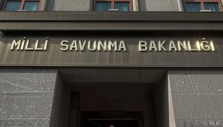 unblurimageai_PZ94ZTRzS0uO0ocoseFEcw