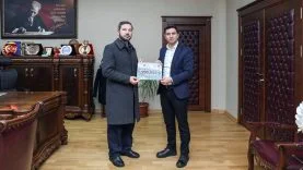 Yardım-genç-manşet-