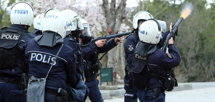 polis